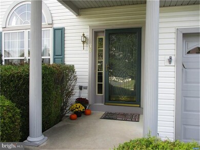 38 Primrose Dr, Bear, DE 19701 - photo 2