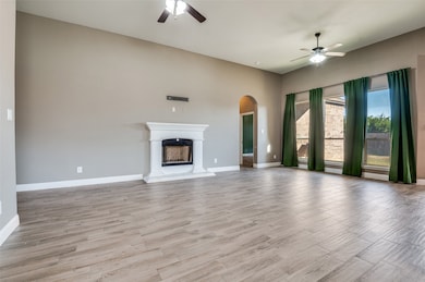 430 Hillstone Dr, Midlothian, TX 76065 - photo 5