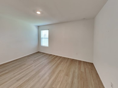 18819 Charter Elm Dr, Hockley, TX 77447 - photo 6