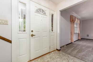 1163 Cloverknoll Ct, Columbus, OH 43235 - photo 6