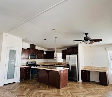 1010 E Bobier Dr unit 137, Vista, CA 92084 - photo 4