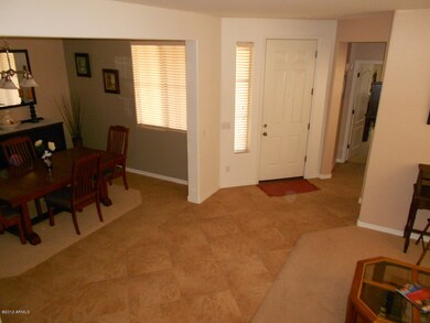 Entry/Living Room