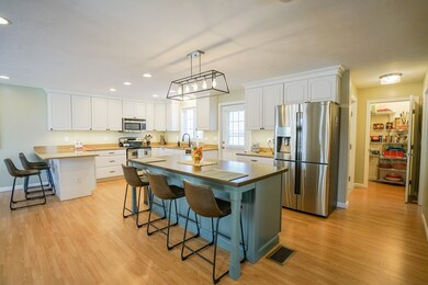 2-a Lakeview Rd, Webster, MA 01570 - photo 5