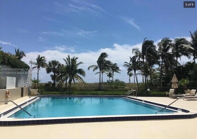 The Georgian Condominium unit 505, Miami Beach, FL 33139 - photo 6