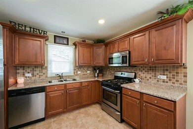 9847 Delaware Place, Highland, IN 46322 - photo 3