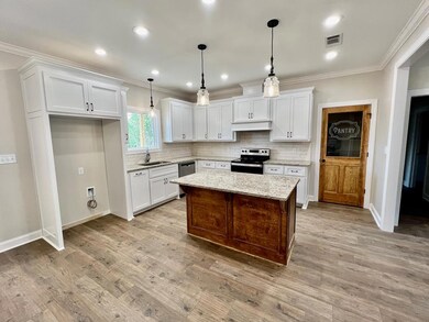 2309 Thomas St, Adel, GA 31620 - photo 3