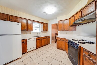 13433 Bandera St, Houston, TX 77015 - photo 6