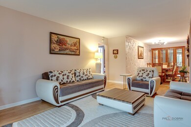 7 Oak Creek Dr unit 3703, Buffalo Grove, IL 60089 - photo 6