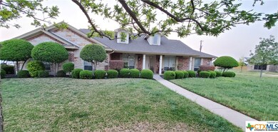 1384 Cedar Oaks Cir, Temple, TX 76502 - photo 2