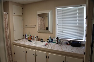 23 Albin St, Concord, NH 03301 - photo 5