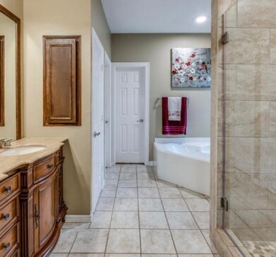 4611 Chaperel Dr, Pearland, TX 77584 - photo 7