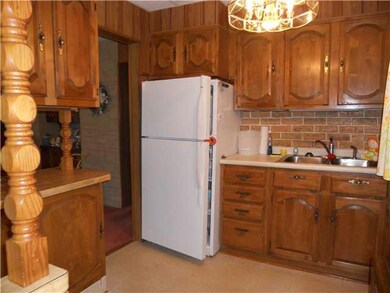 Kitchen LOWER