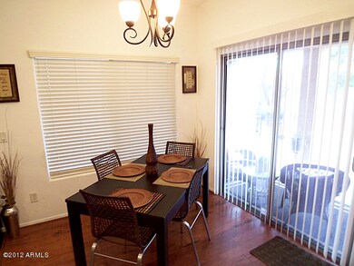 BREAKFAST ROOM