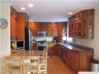 241 Riveredge Rd, Tinton Falls, NJ 07724 - photo 3