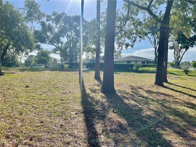 5735 W Paul Bryant Dr, Crystal River, FL 34429 - photo 5