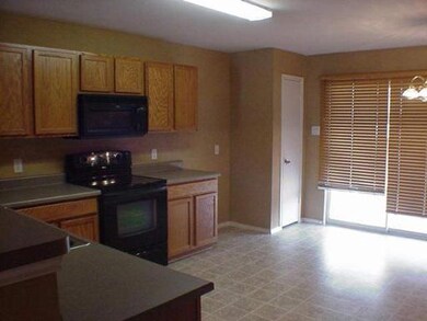 3542 Lantana Falls, San Antonio, TX 78261 - photo 4