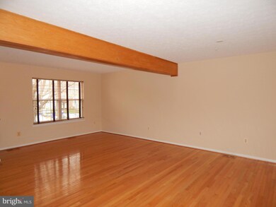 9219 Howland Rd, Laurel, MD 20723 - photo 6