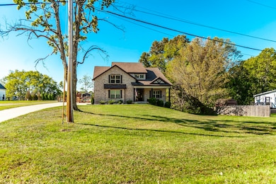 143 W Hester Rd, Cottontown, TN 37048 - photo 5