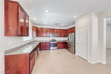 708 Point Bluff St, Henderson, NV 89002 - photo 5