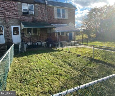 480 Westmont Dr, Darby, PA 19023 - photo 2