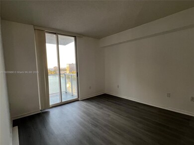 5085 NW 7th St unit 1103, Miami, FL 33126 - photo 7