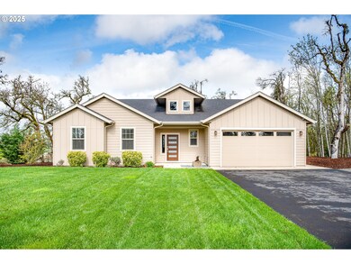 4252 Forsythia St, Springfield, OR 97478 - photo 3