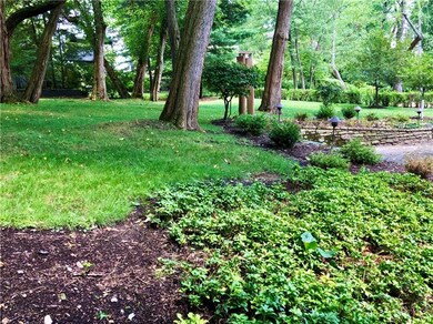 Tranquil rear yard!