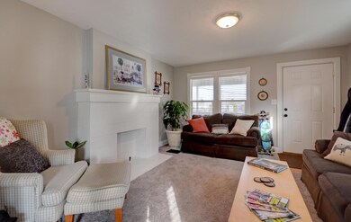 665- Living Room