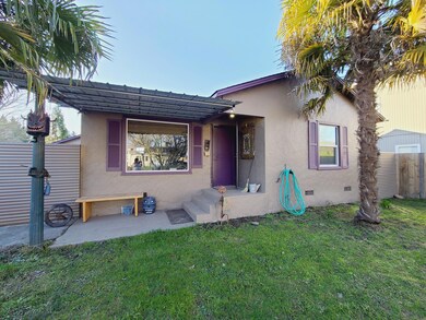 914 SW Laurel St, Grants Pass, OR 97526 - photo 2