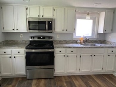 995 W Boylston St, Worcester, MA 01606 - photo 2