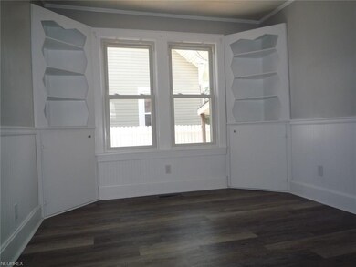 11 x 10 Dining room is bright and cheery. Look, mo