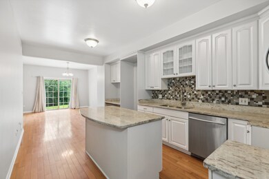 18429 Stonecreek Dr, Hazel Crest, IL 60429 - photo 7