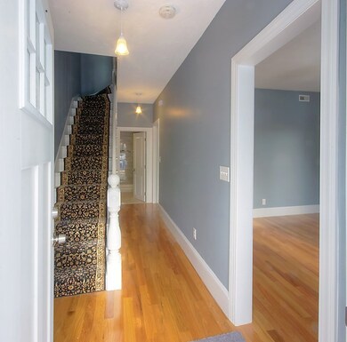 129 Pond St unit 129, Waltham, MA 02451 - photo 3