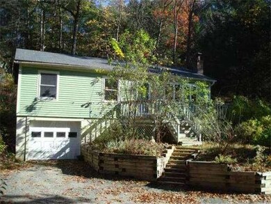 10 Bears Den Dr, Sunderland, MA 01375 - photo 2