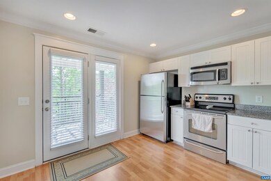 1855 Candlewood Ct unit 202, Charlottesville, VA 22903 - photo 6