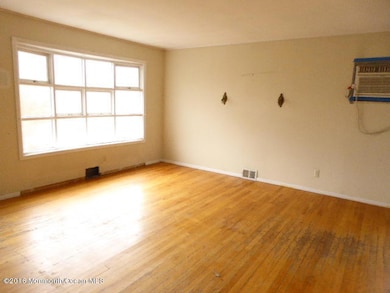 400 N Riverside Dr, Neptune, NJ 07753 - photo 3