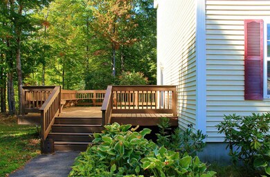 15 Boyle St, Lincoln, NH 03251 - photo 4