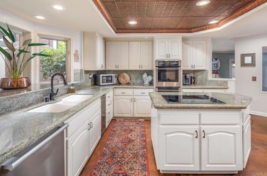 7351 Alicante Rd, Carlsbad, CA 92009 - photo 4