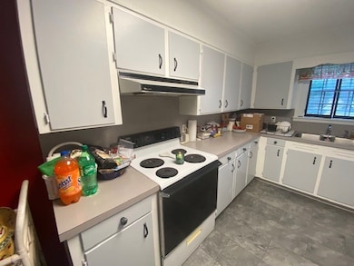 1205 Lakeshore Dr, Douglas, GA 31533 - photo 3