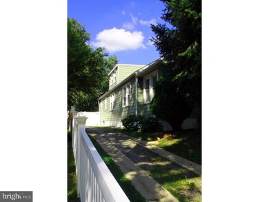 27 N Haviland Ave, Audubon, NJ 08106 - photo 2