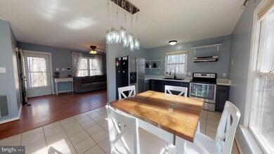 933 Swan Ln, Ruther Glen, VA 22546 - photo 6