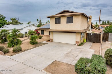 3414 W Juniper Ave - MLS-4