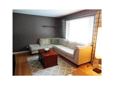 Living Room-L1.