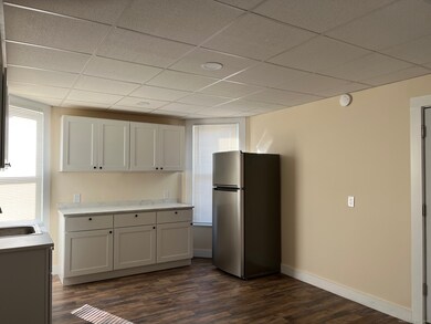 77 Windsor Ave unit 2, Meriden, CT 06451 - photo 6