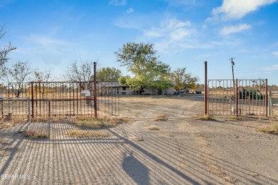 299 Tranquility St, Canutillo, TX 79835 - photo 4