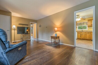 19 Larch Rd, Georgetown, MA 01833 - photo 6