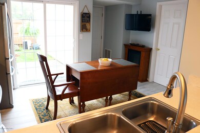 6915 Arbor Creek Dr, Louisville, KY 40228 - photo 7