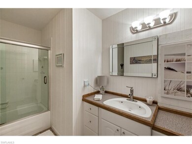 Guest bathroom.