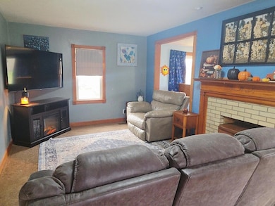 185 Adams St, Corning, OH 43730 - photo 6