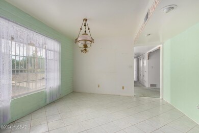 2156 W Window Rock Dr, Tucson, AZ 85745 - photo 4